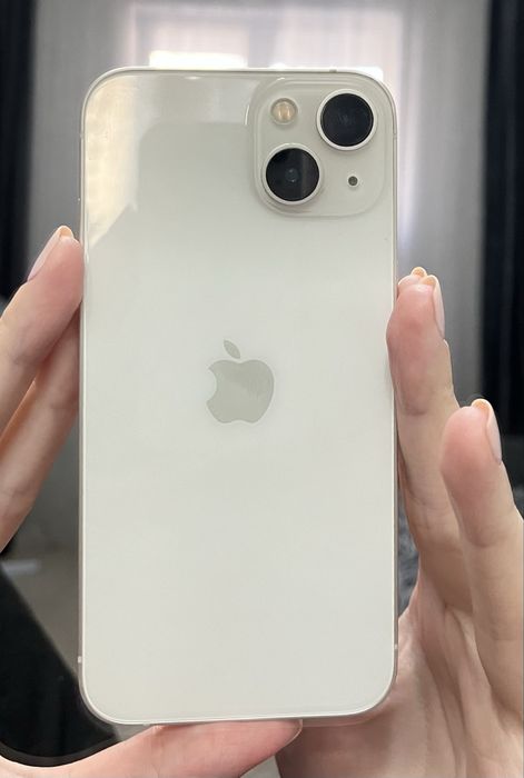 Продам Iphone 13