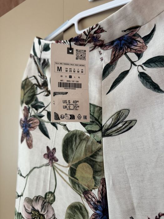 Zara Дамски костюм