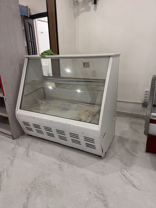 Продам рабочий холодильник