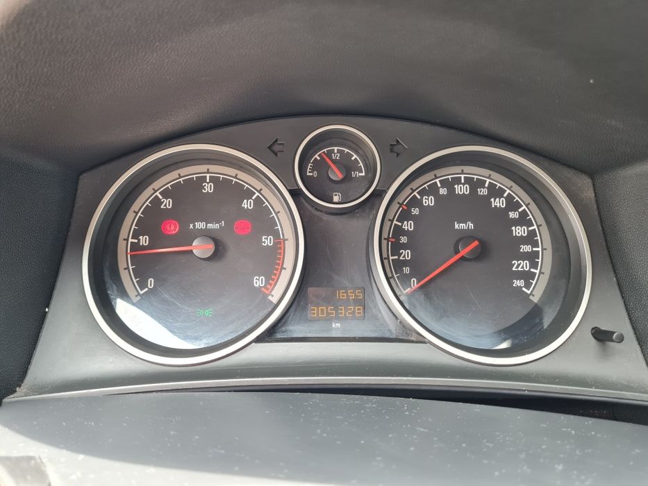 Opel astra H 1.3