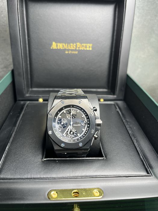 Часовник Audemars Piguet НАМАЛЕН!