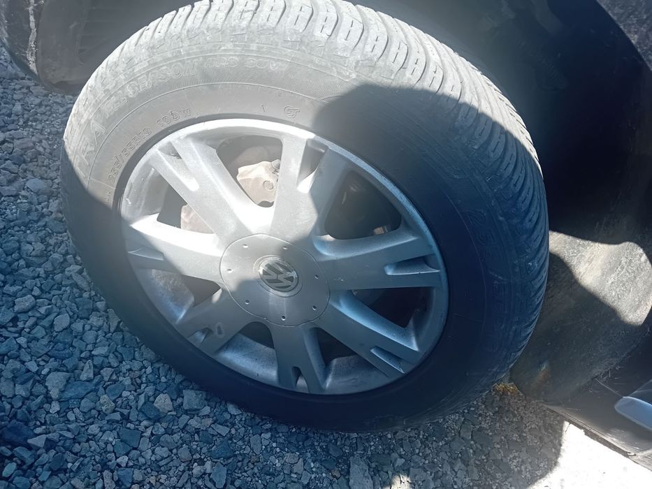 Volkswagen TOUAREG 3000 TDI 2005 година