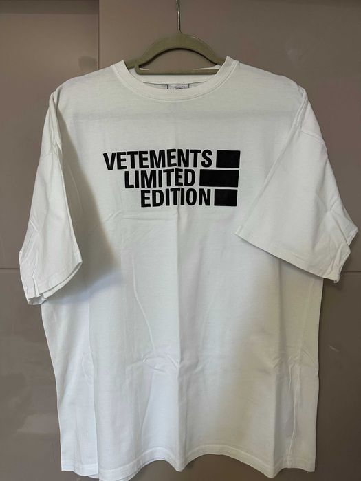 Унисекс блуза с къс ръкав Vetements - Oversized