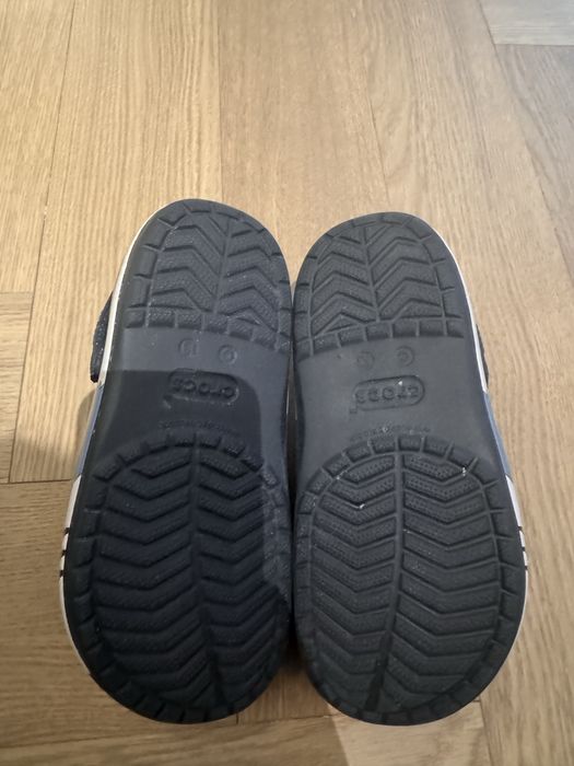 Crocs детские, акула
