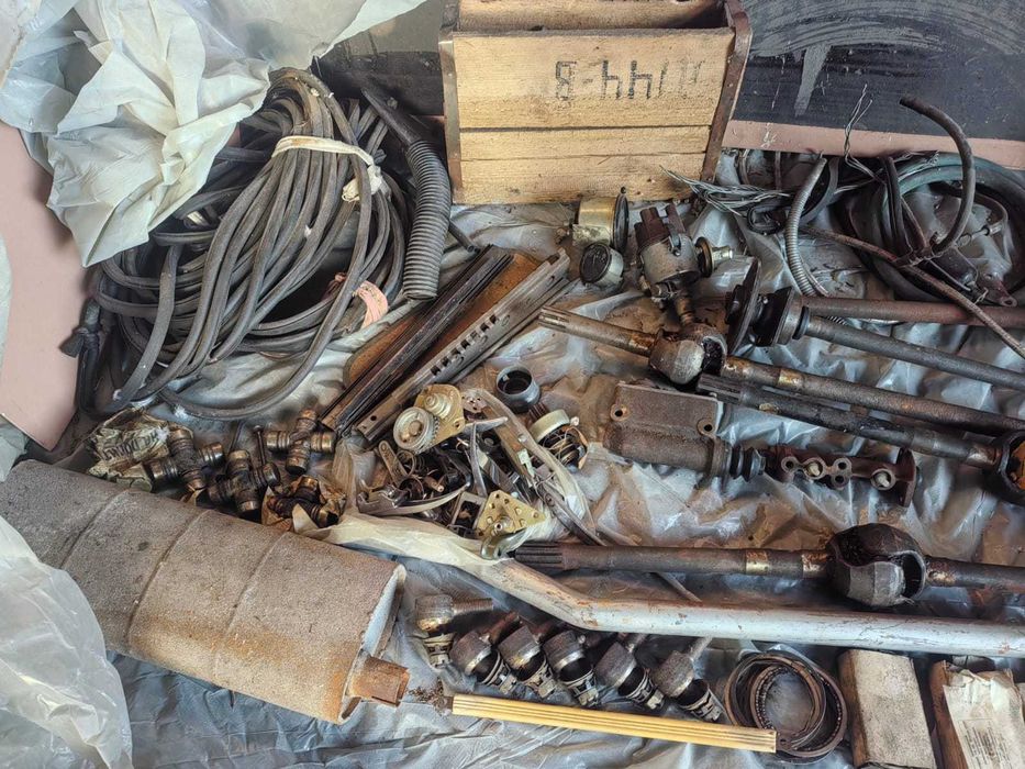 продам запчасти на УАЗ