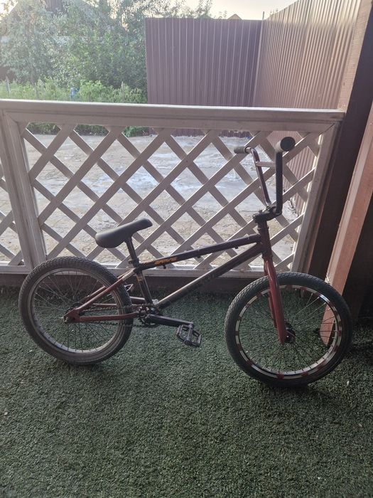 Велосипед бмх тринкс трюковой