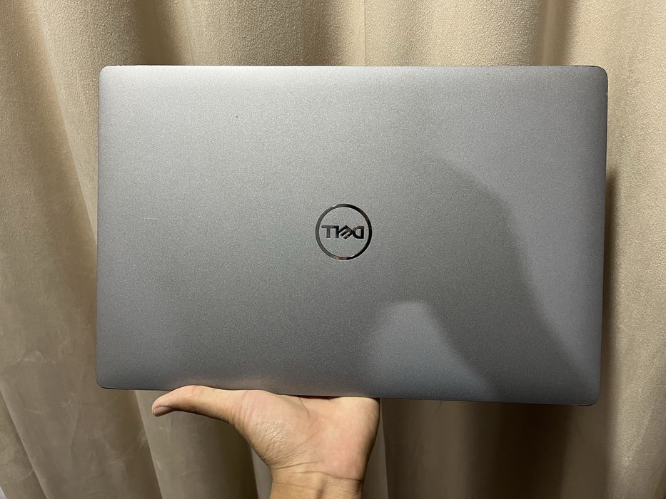 Noutebook Dell core i7
