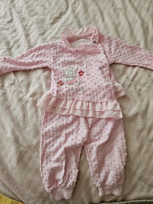 Лот от дрехи за момиче 0-3м.