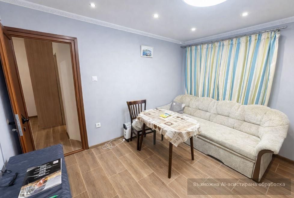 Дава се под наем Тристаен апартамент в Варна, Лятно кино Тракия - 70 кв.м за 498.27 € - Снимка #2