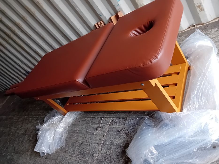 Масажна кушетка/ Луксозна