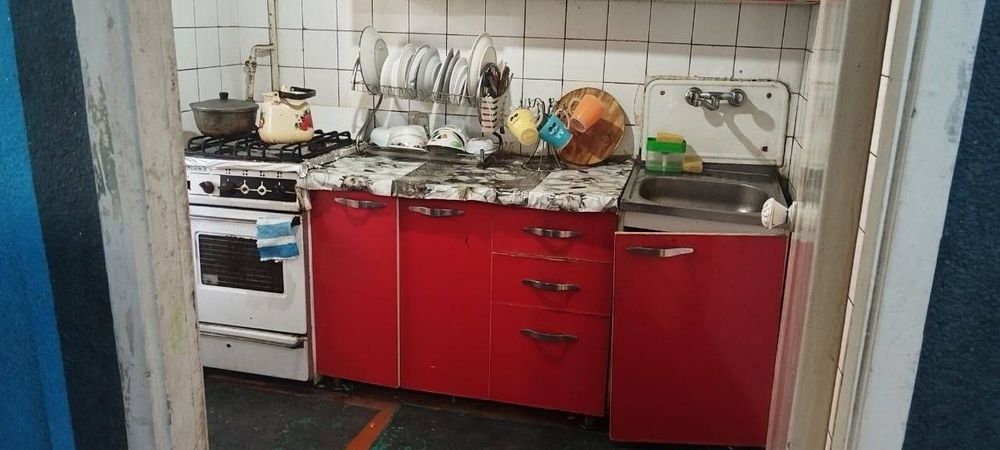 Чиланзар 9 2/2/4 кирпич 2*6 балкон Царство Недвижимости