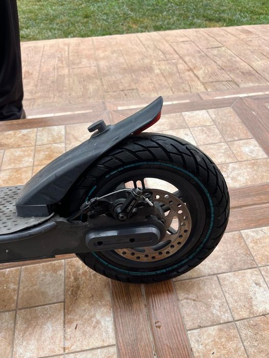 Trotinetă Ducati EVO aproape nouă – 30 km/h, super preț!