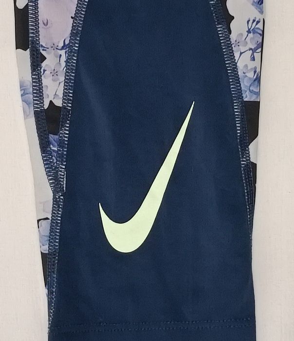 Nike DRI-FIT Tights оригинален клин ръст 146-156см Найк спорт