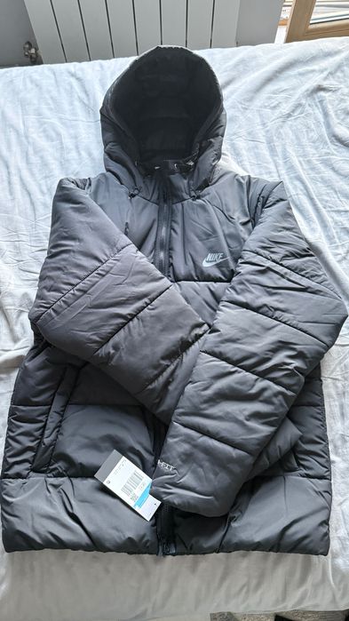 Яке Nike Therma Fit