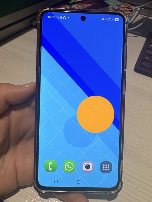 Продам Samsung S21 FE