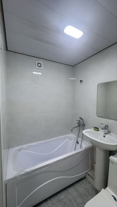 Сдается 1 комнатная кв с новым евроремонтом