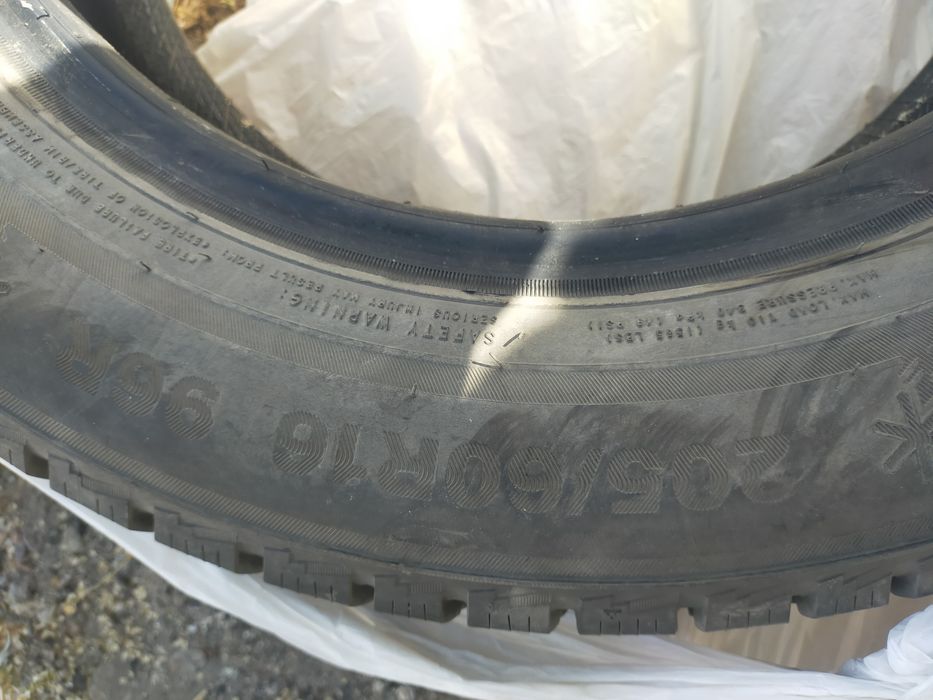 Комлект липучка triangle 205/60/16