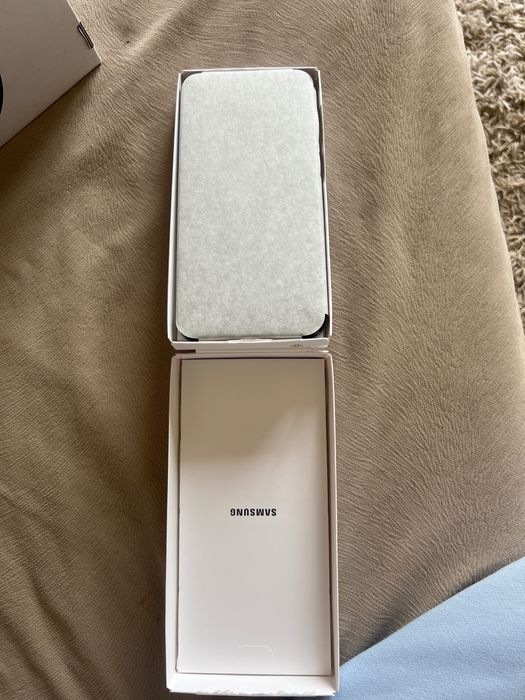 Телефон Samsung Galaxy A17