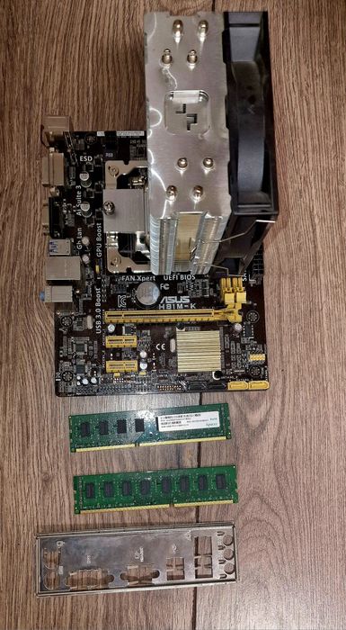 Комплект Материнская плата, Процессор, две плашки озу по 8g. Общая 16g