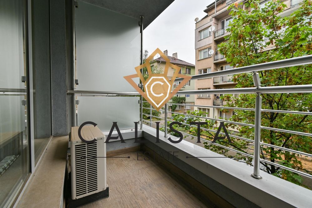 Дава се под наем Тристаен апартамент в София, Оборище - 100 кв.м за 950 € - Снимка #12