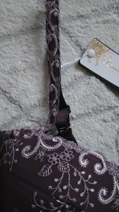 Продам новый бюстгальтер