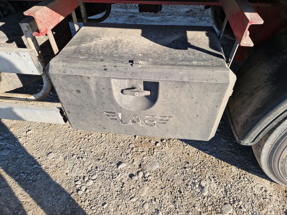 Ящик на прицепа Оригинал