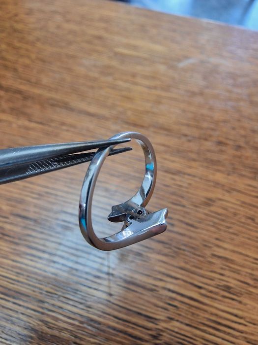 Дамски Златен Пръстен с ДИАМАНТИ