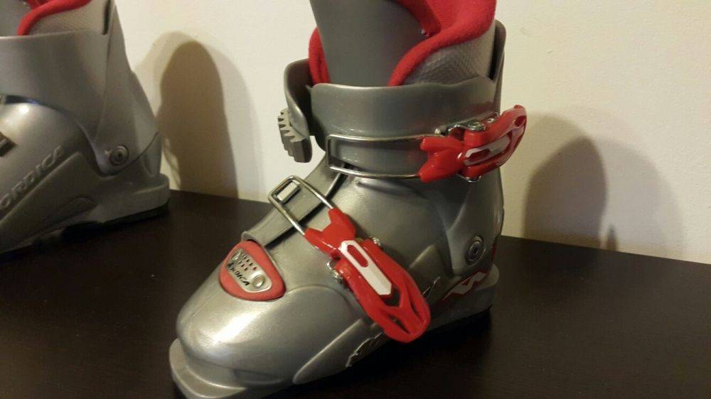 Clapari copii NORDICA 26,5
