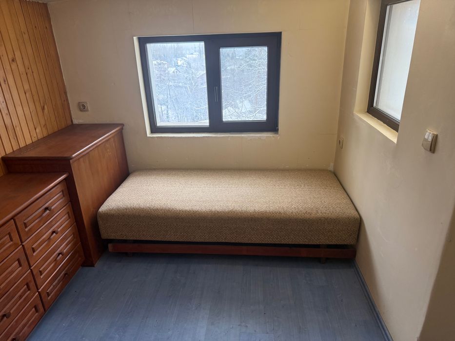 единично легло 82/180  “отоманка”