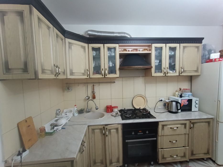 Продам кухонный гарнитур