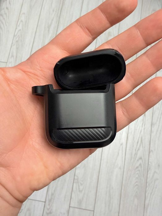 Carcasa / Husa Spigen Rugged Armor pentru AirPods 1/2