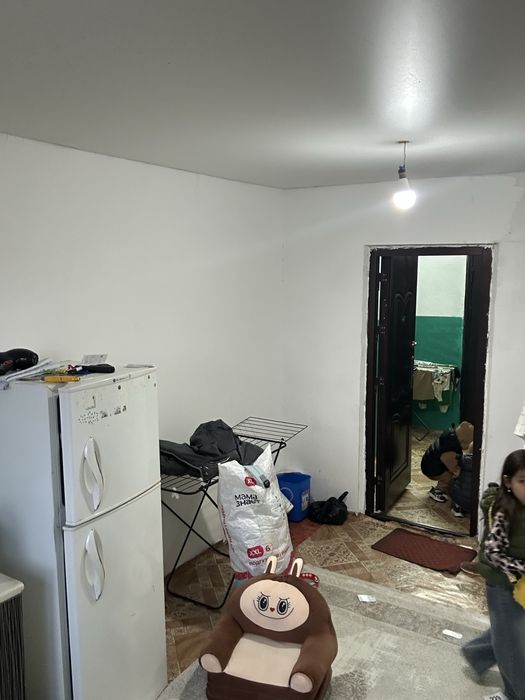 Продам 2 комнат в общяге