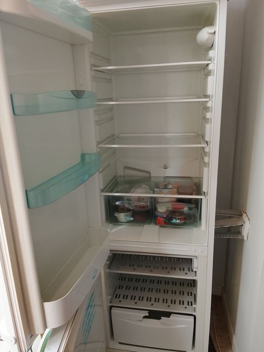 Продам холодильник не рабочий Стинол