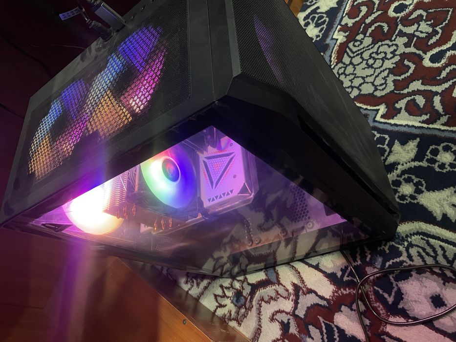 Kompyuter sotiladi 200hz kuchli igravoy