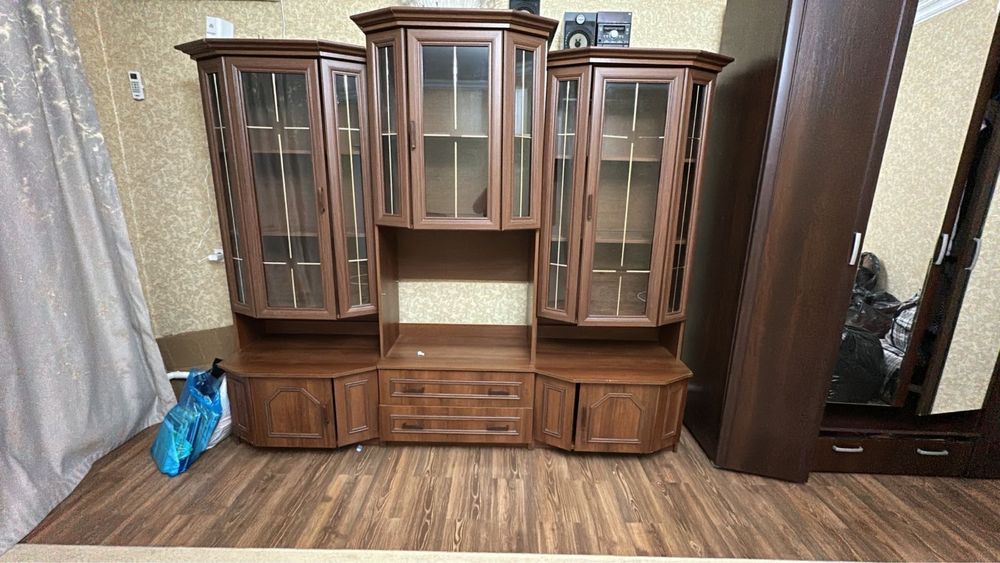 Продается Сервант