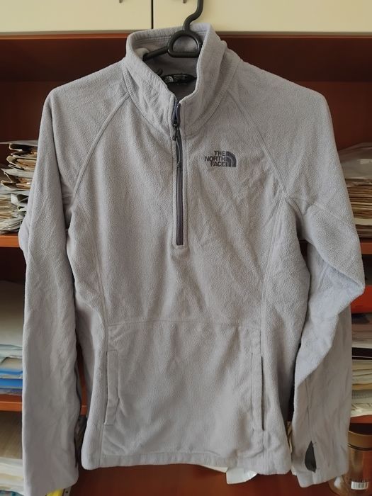 The North Face дамски полар с холограмен стикер