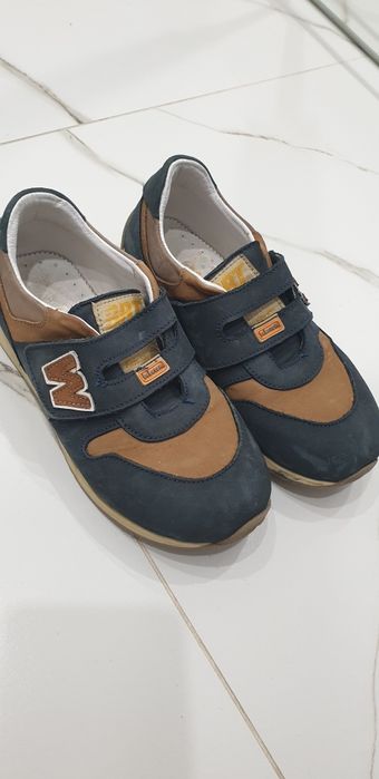 Продам красовки BEBETOM