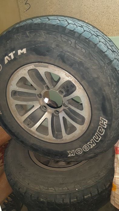 Продам колеса  с дисками  r15