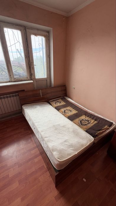 Продам шкафы и кровати, срочно!