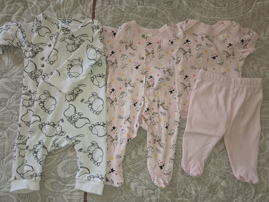 неща за момичета от 0 до 6 месеца