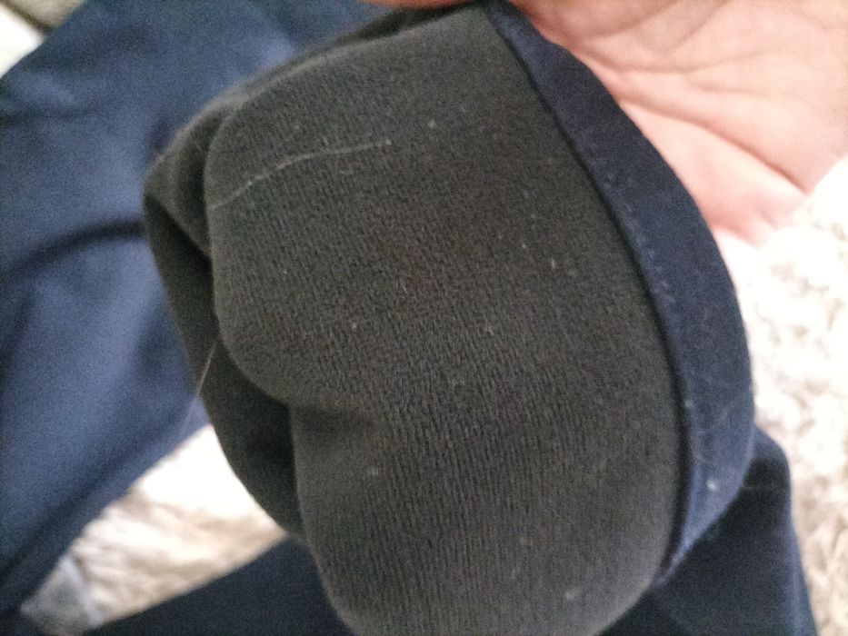 Продам брюки утеплённые новые 15-16 лет