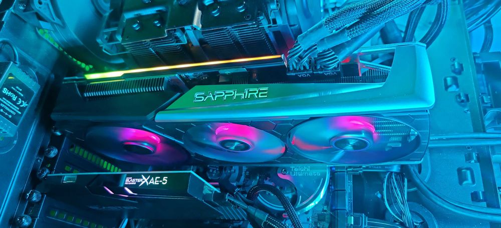 sapphire rx5700xt nitro+ se echivalent nvidia rtx 2070 super rtx 3060