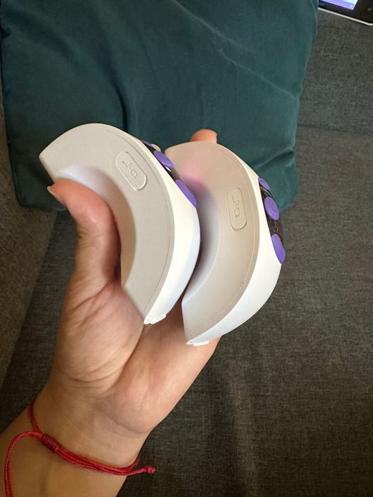 Lansinoh hands free двойна ел. помпа + подарък