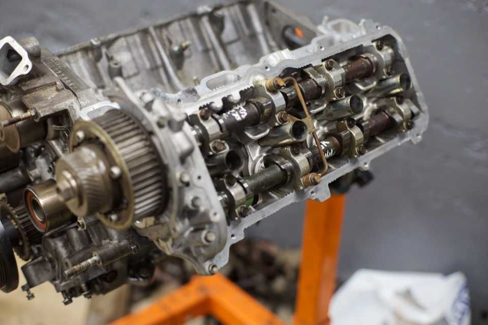 Головки 3UZ-FE в отличном состоянии