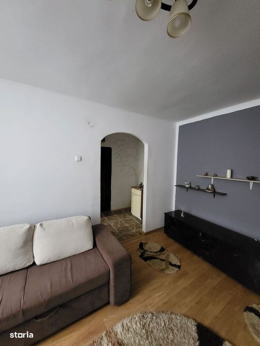 Apartament cu 2 camere, bucătărie separată și grădină — fotografia 3