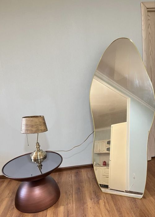 Зеркало напольное