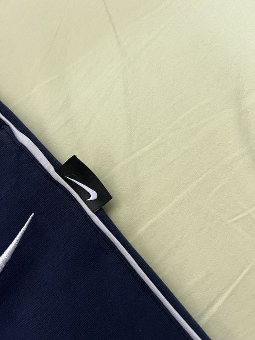 Nike swoosh екип
