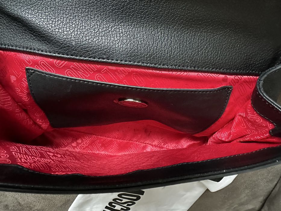 Две Чанти LOVE Moschino