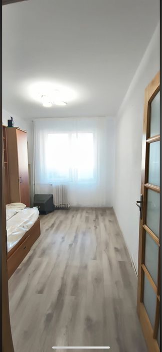 Închiriere apartament cu 4 camere, București Rahova