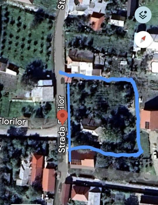 Casa bătrâneasca / teren 1400m